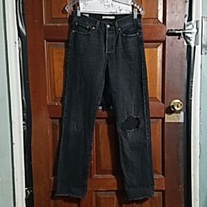 Levi's Women's Wedgie Straight Black Distressed,  Size:27, Inseam:30